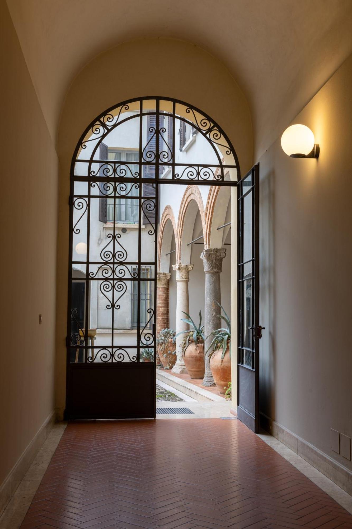 Casa Petrucci Centro Storico Lägenhet Forlì Exteriör bild